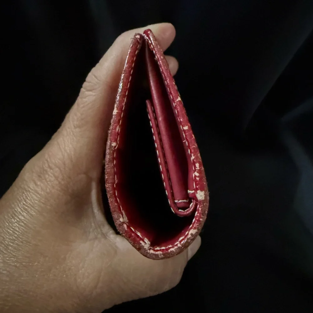 Lancel 90S Leather Distressed Wallet Vintage - Picture 7 of 16